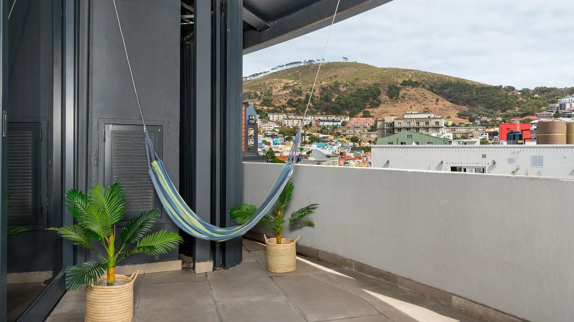 Neighbourgood Loop Street Hotel Cape Town
